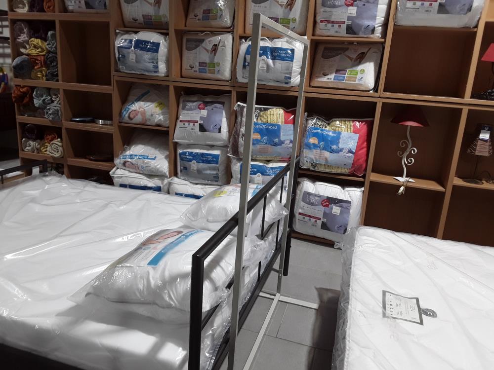 PENDERIE EN INOX DESIGN  VESTIAIRE