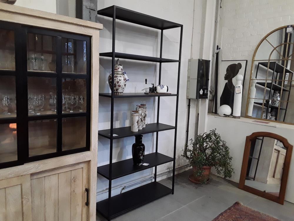 ÉTAGÈRE METAL NOIR