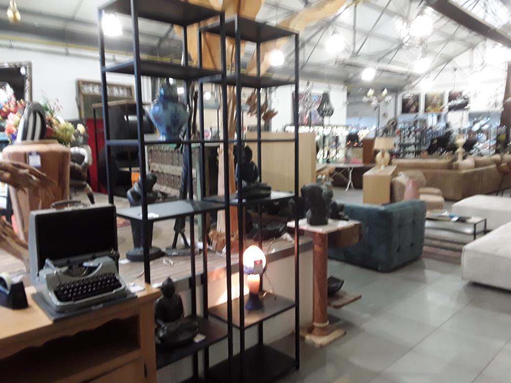 ÉTAGÈRE METAL NOIR 