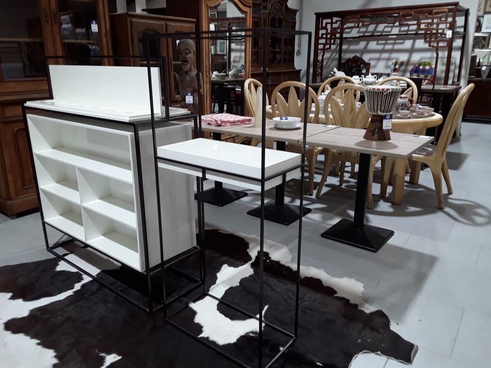 ÉTAGÈRE PRESENTATION DESIGN 