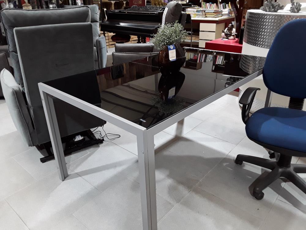 TABLE DE JARDIN EN VERRE 150/90CM 