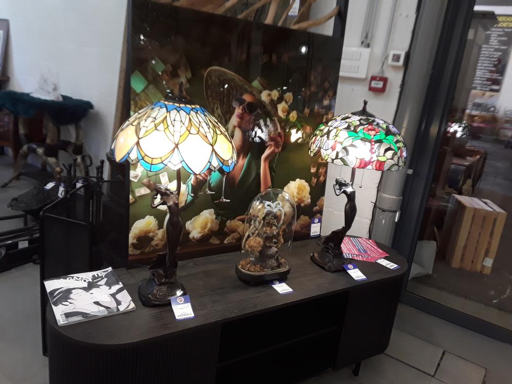 TIFFANY FEMME NUE DECO RETRO