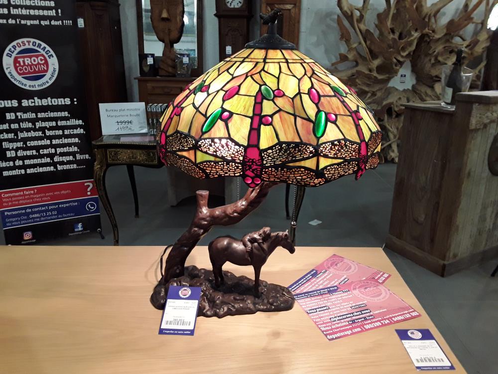 TIFFANY ENFANT SUR CHEVAL LIBELLULE ROUGE