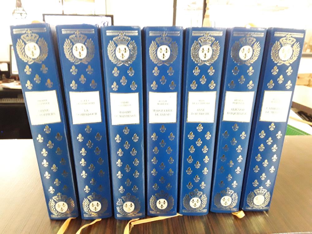 LOT LIVRE COLLECTION FEMMES CÉLÈBRES 