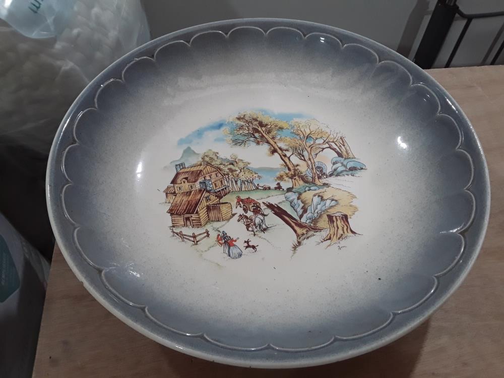 PLAT MOTIF DECO VILLAGE 