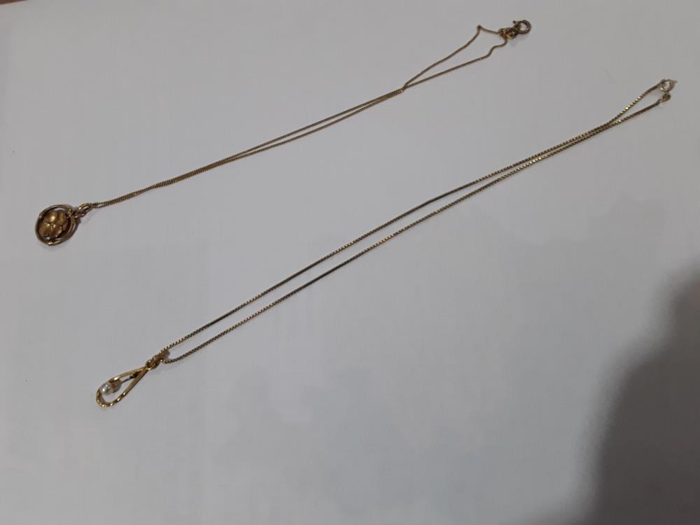 CHAINE PLAQUÉE OR AVEC PENE