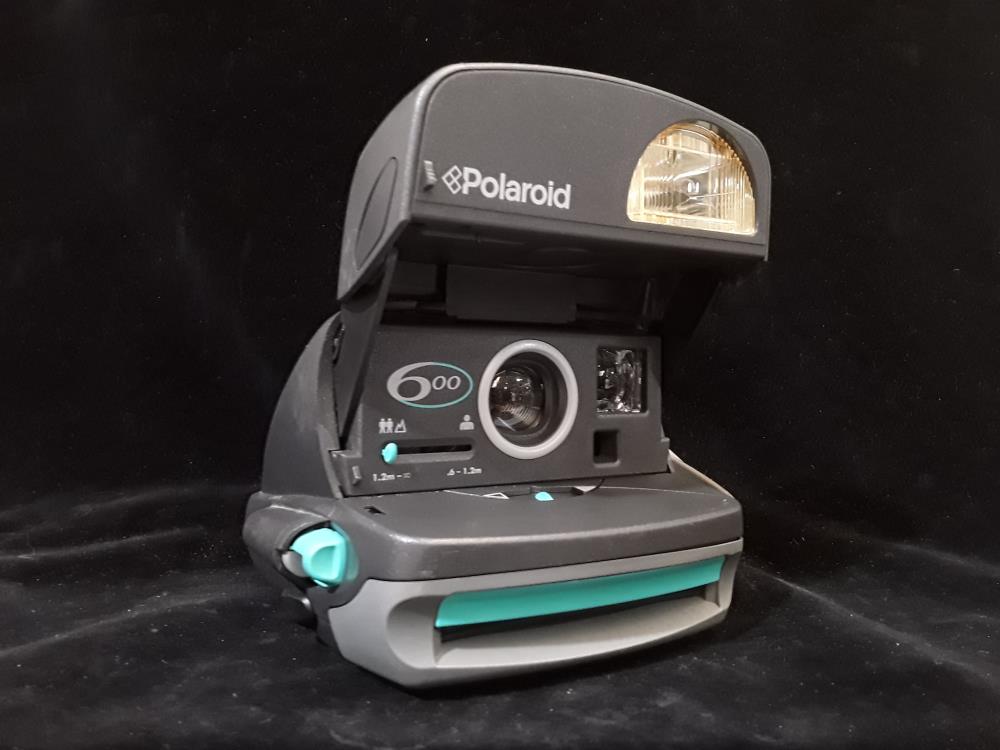 APPAREIL PHOTO POLAROID