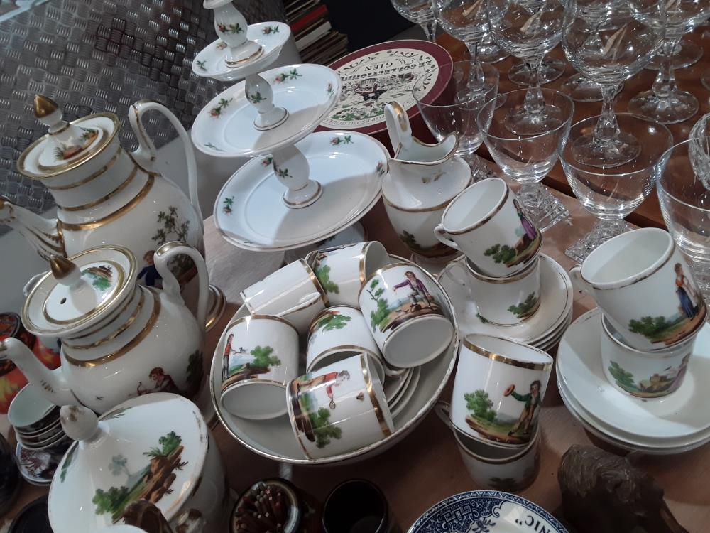 SERVICE À DESSERT  19EME EN PORCELAINE DE PARIS 