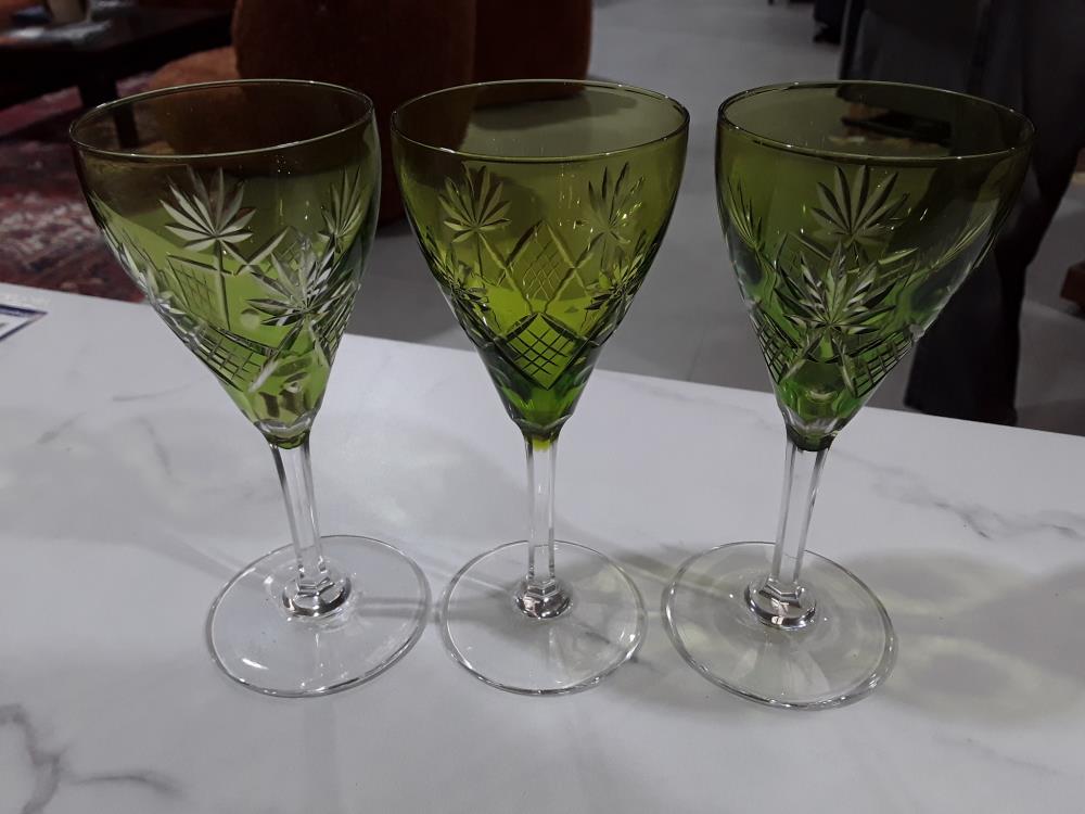 SERIE DE 3 VERRES EN VAL ST LAMBERT COLORÉ 