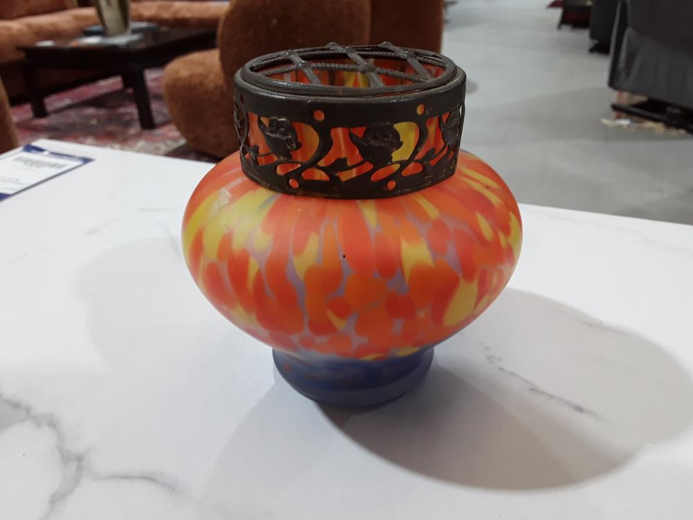 PIQUE FLEURS EN CLICHY DEBUT 20EME 