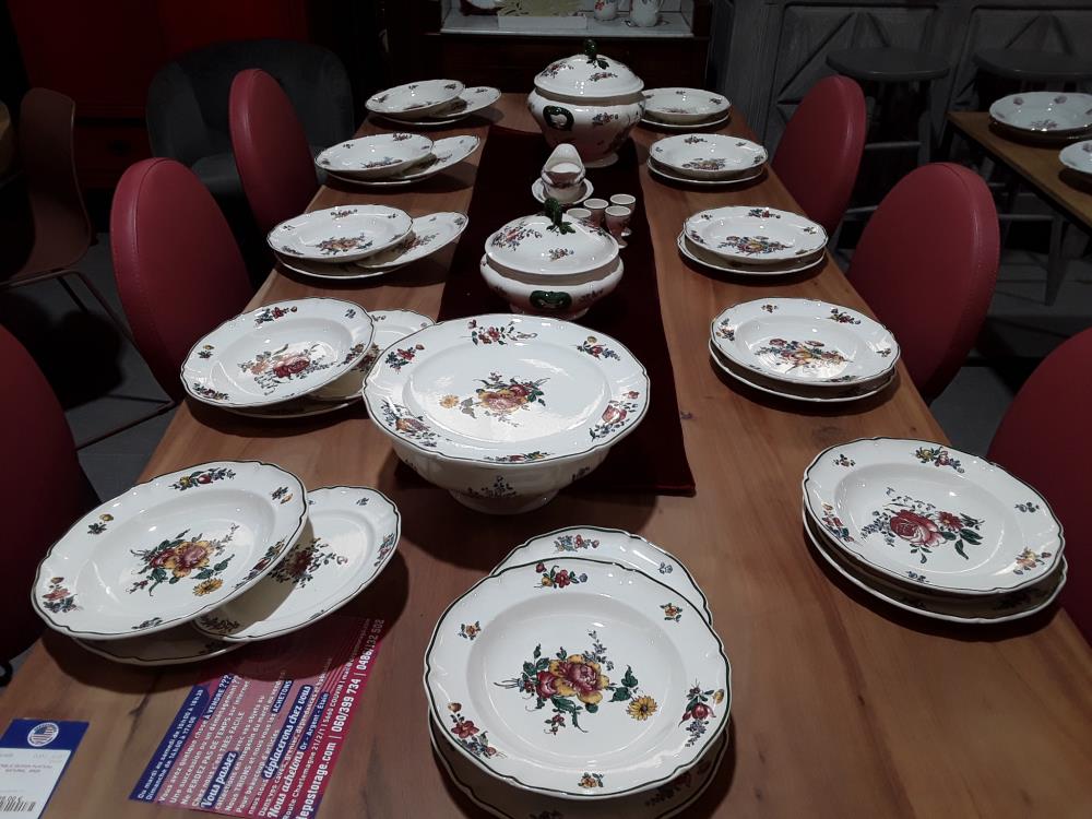 SERVICE EN FAIENCE VILLEROY ET BOCH DECOR STRASSBURG 