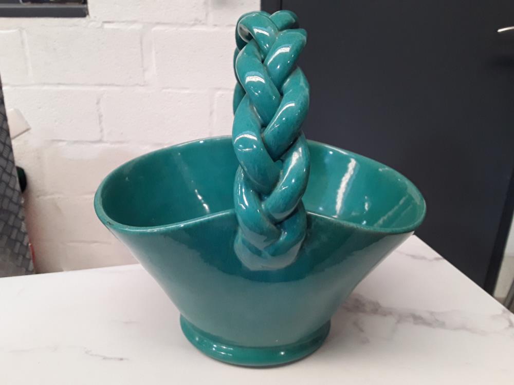 PANIER JARDINIÈRE  EN FAIENCE VERT