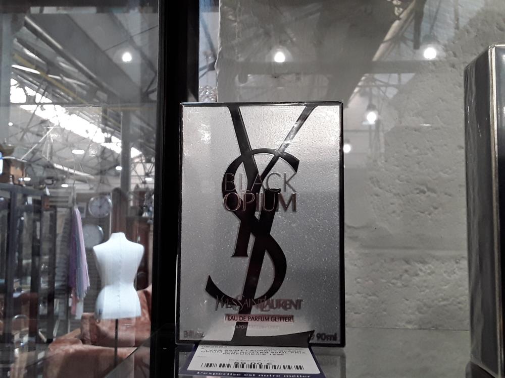 YVES SAINT LAURENT BLACK OPIUM EDP GLITTER 90ML PRIX PARFUMERIE 159€