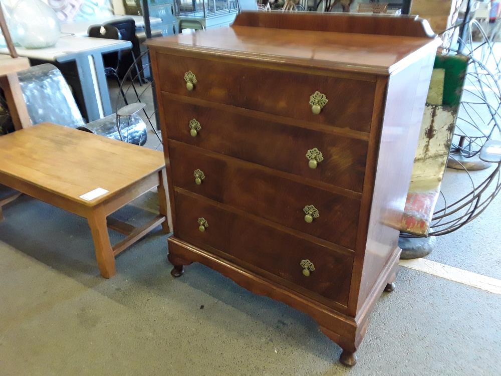 COMMODE À TIROIRS ANGLAISE HAUTEUR 1M08 LARGEUR 90CM PROFONDEUR 51CM