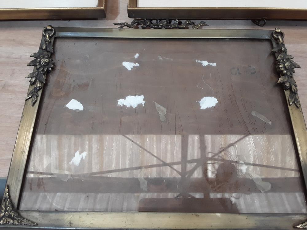 CADRE 1900 EN LAITON 