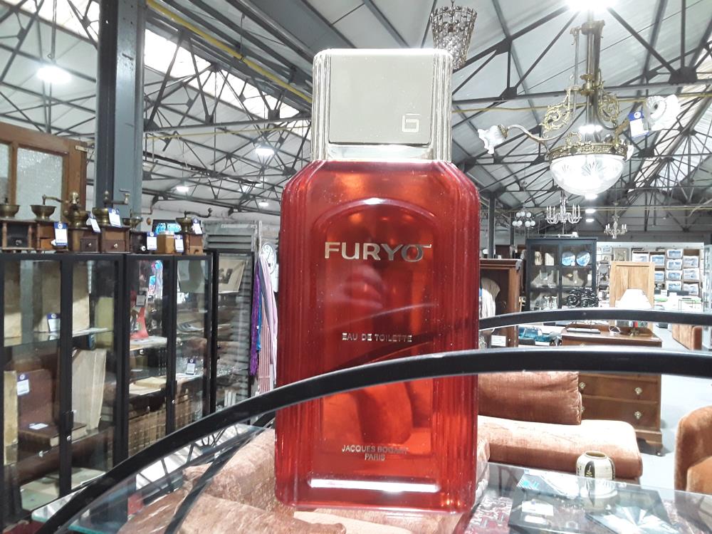 BOUTEILLE DE PARFUM PUBLICITAIRE FURYO JACQUES BOGART PARIS 