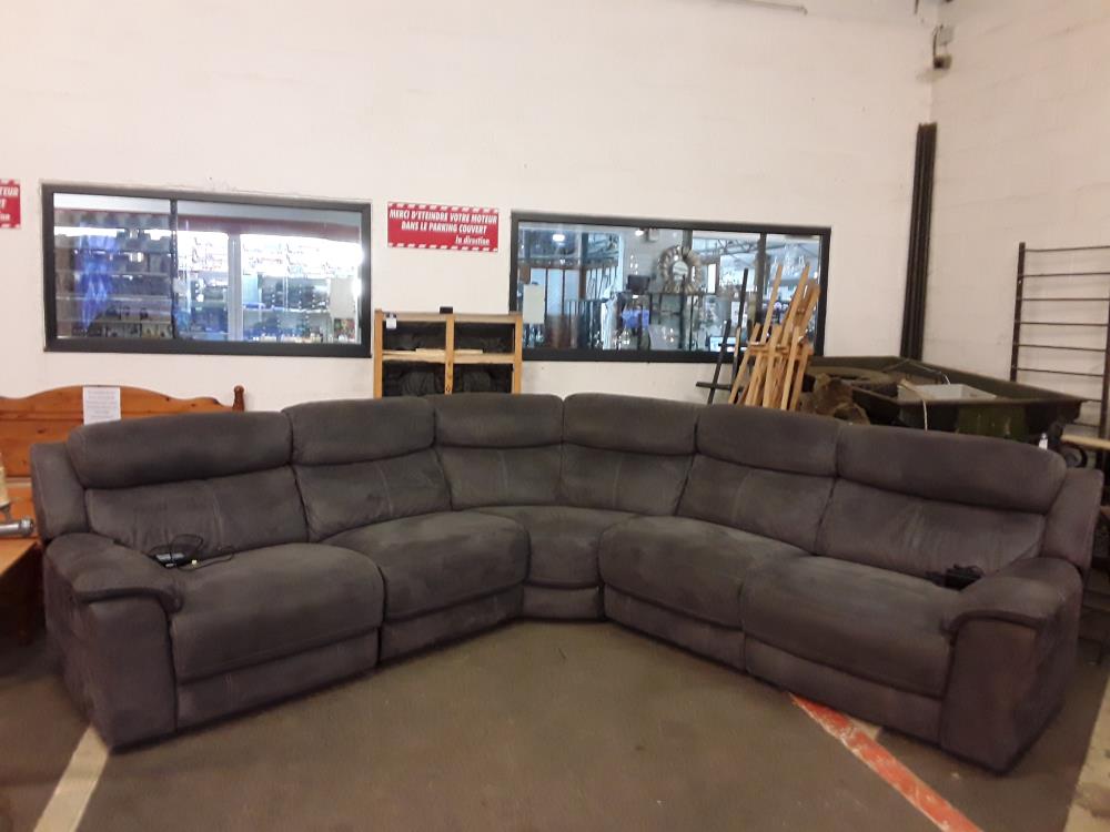 SALON GRIS D'ANGLE AVEC 2 RELAX ÉLECTRIQUE 