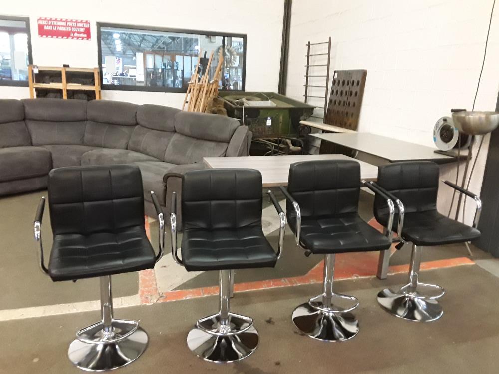 SERIE DE 4 TABOURETS DESIGN CHROMÉ 