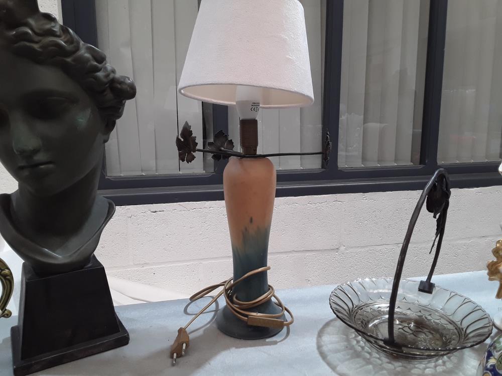 LAMPE EN PIED EN VERRE 