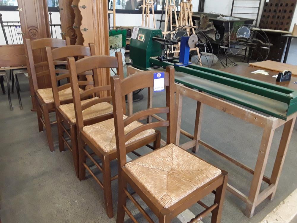 SERIE DE 4 CHAISES EN CHENE 