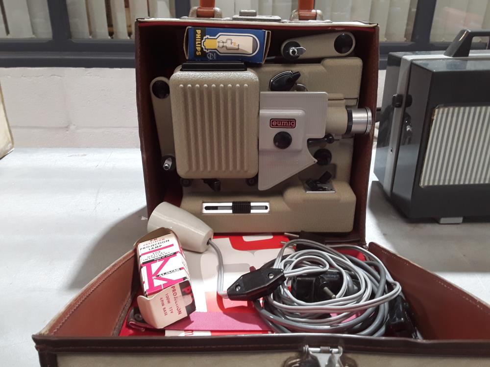 PROJECTEUR EUMIG AUTOMATIC 