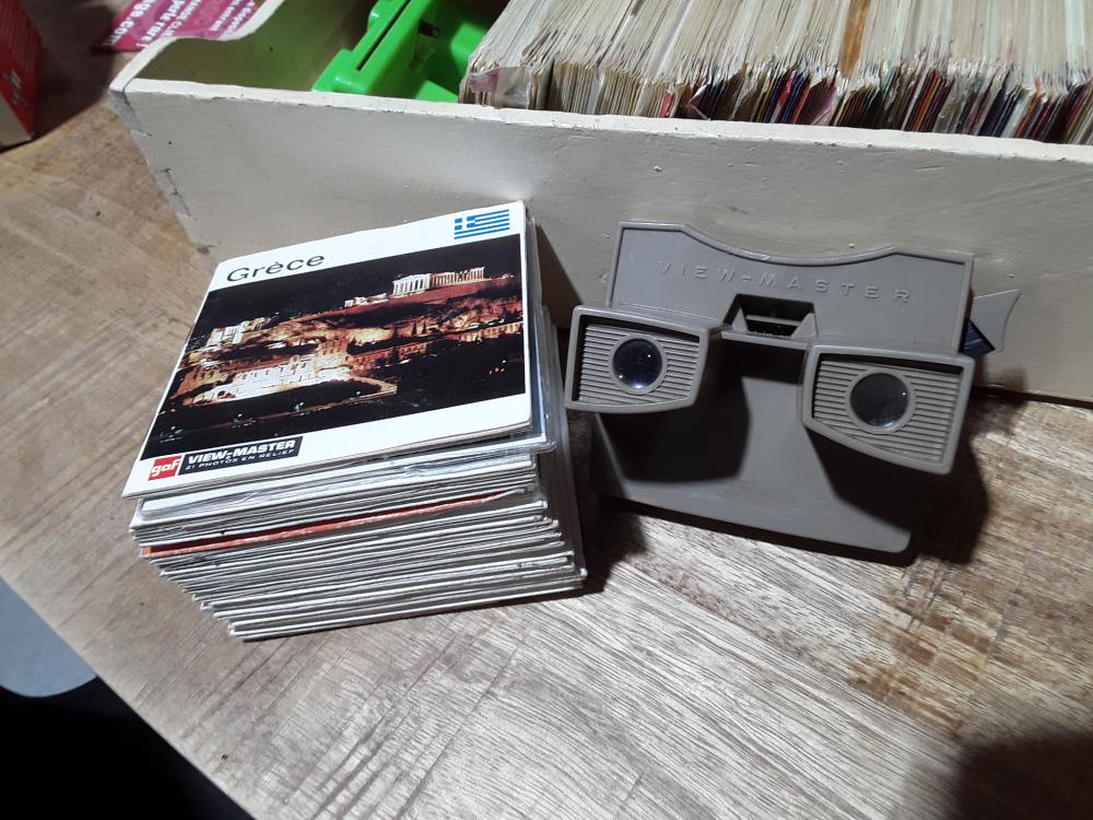 VIEW MASTER AVEC PHOTOS SUR PLAQUE 