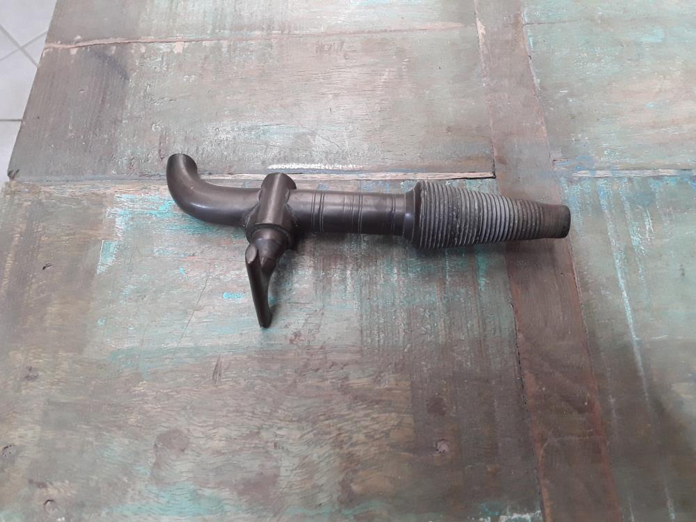ROBINET A TONNEAU EN LAITON ALSACE 19EME 