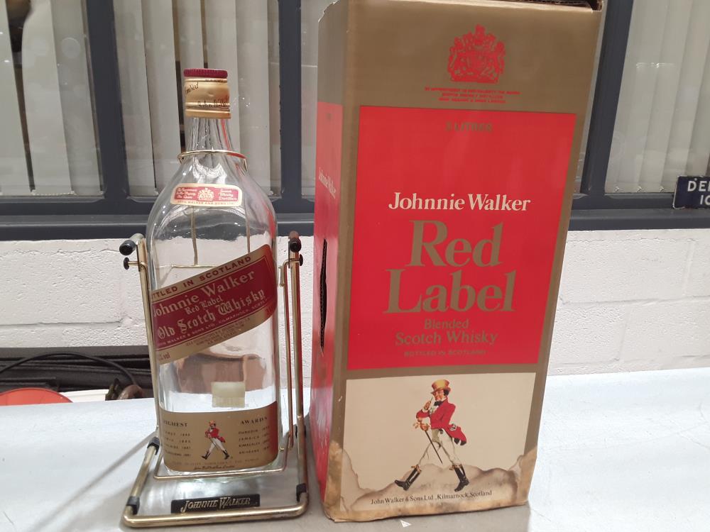 BOUTEILLE JOHMIE WALKER + SUPPORT 