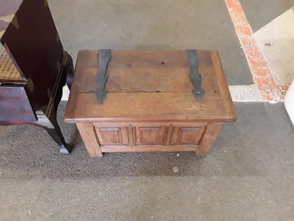 PETIT COFFRE EN CHÊNE 