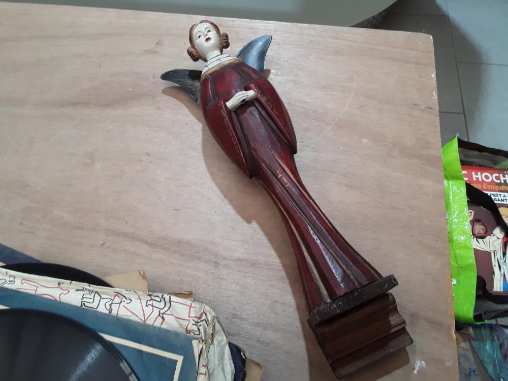 ANGE EN BOIS 