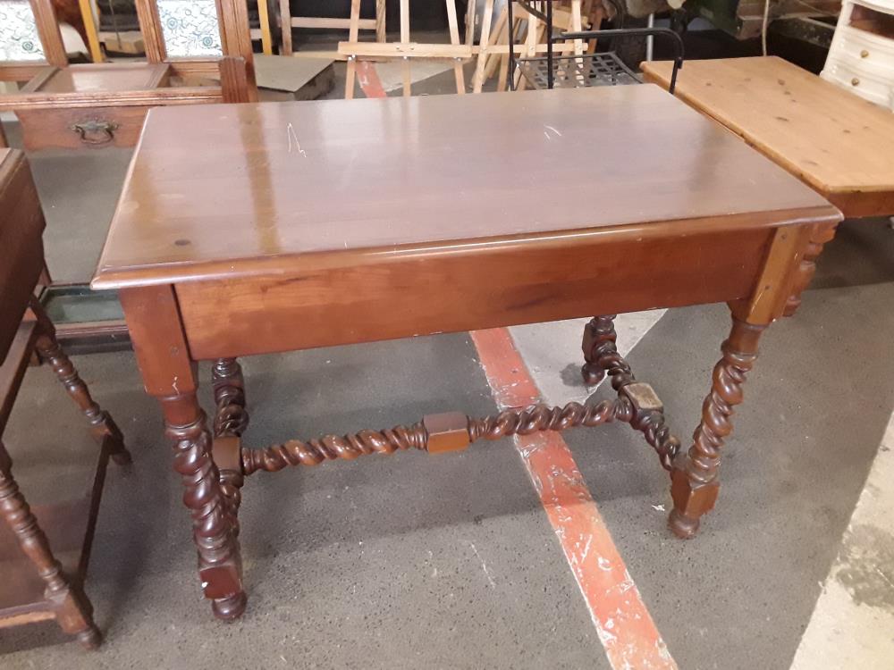 BUREAU PIEDS TORSADES À PATINER 