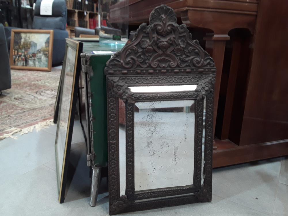 MIROIR ITALIEN CUIVRE REPOUSSÉ FIN 19EME 