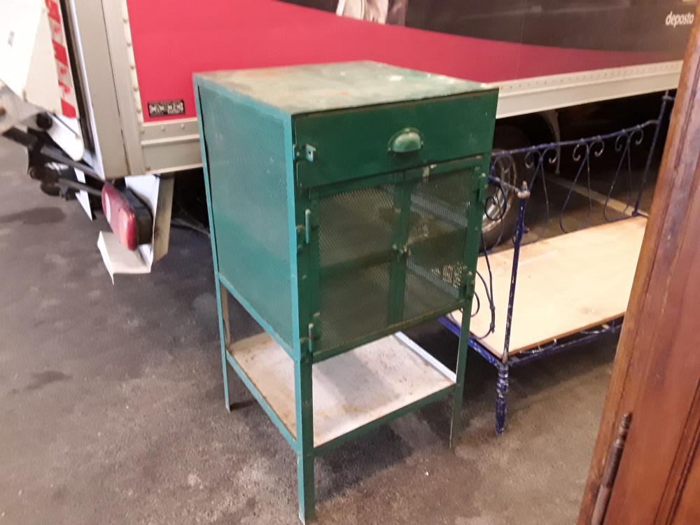 MEUBLE METAL VERT ATELIER DECI VINTAGE 