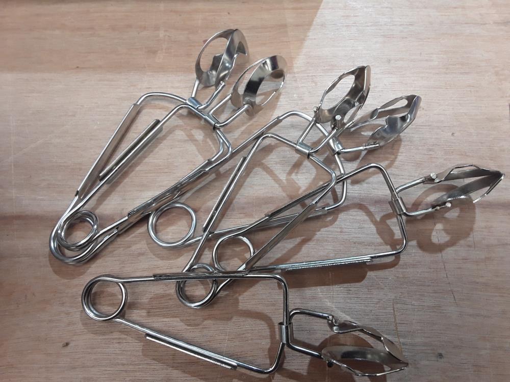 SIX PINCES À ESCARGOT 