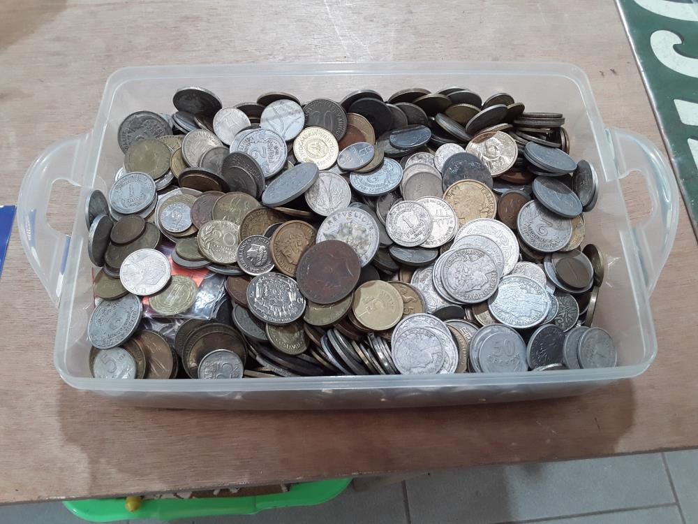 GROSSE COLLECTION DE PIECES DE MONNAIE 