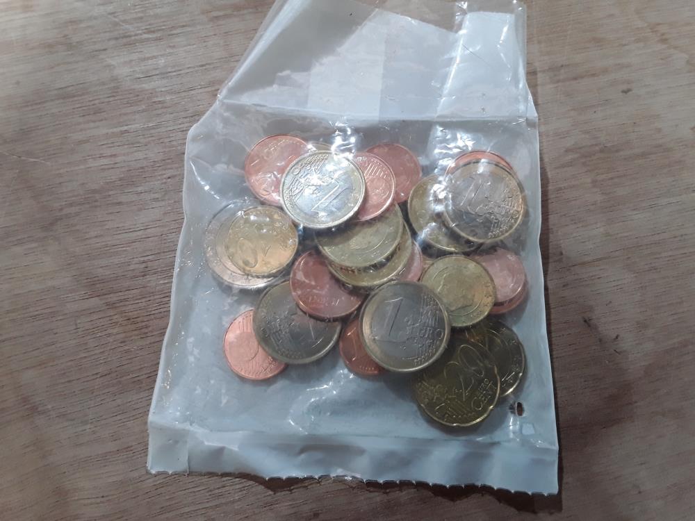 LOT DE KIT EURO 2000 NON CIRCULER 