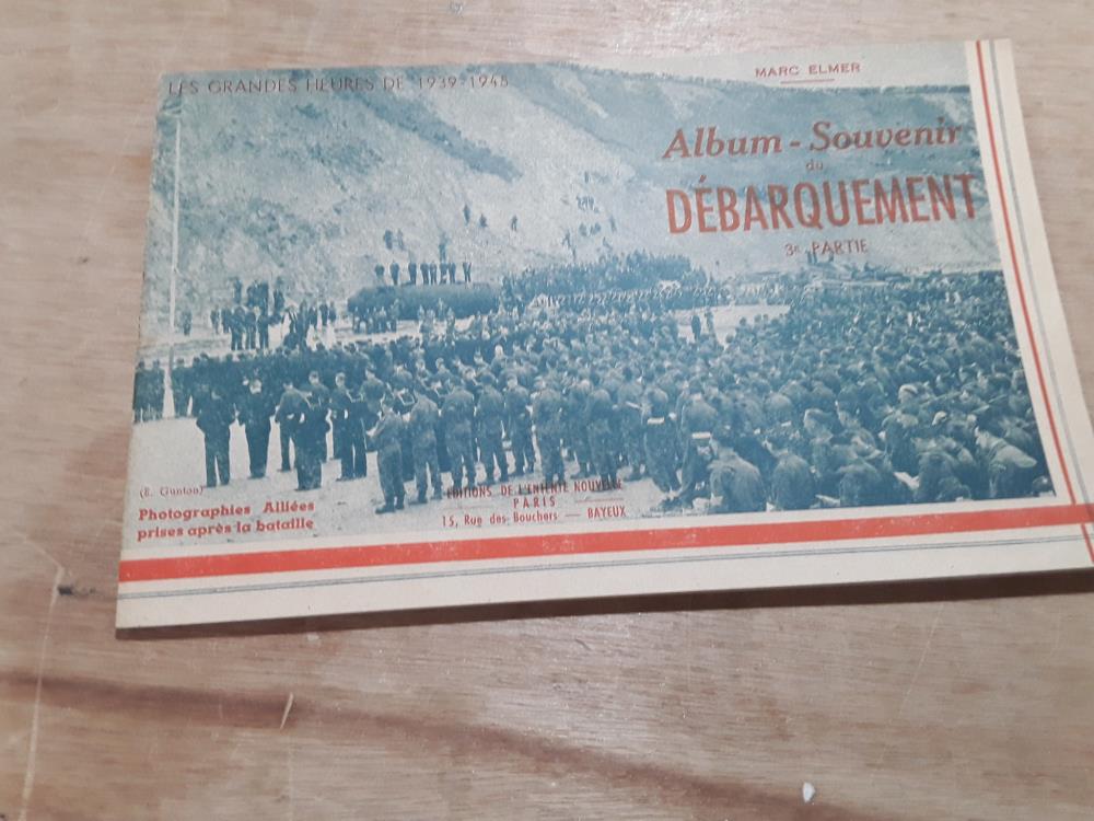 ALBUM SOUVENIR DEBARQUEMENT 