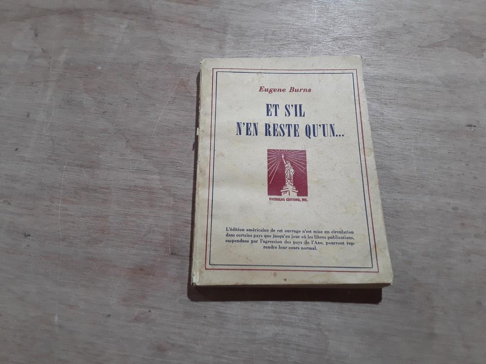 LIVRE WW2 U.S POUR SOLDAT FRANÇAIS 