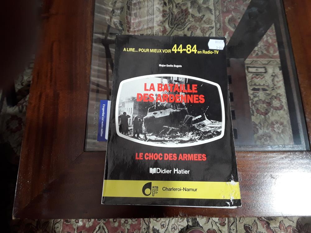  LIVRE BATAILLE DES ARDENNES 