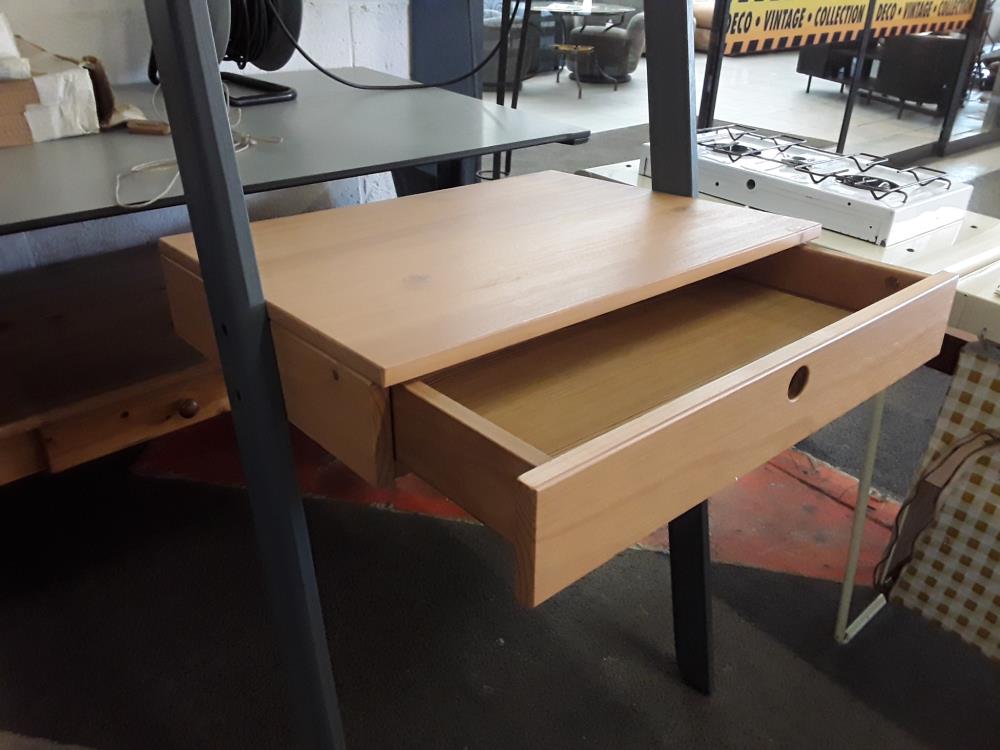 BUREAU SECRÉTAIRE MURALE 