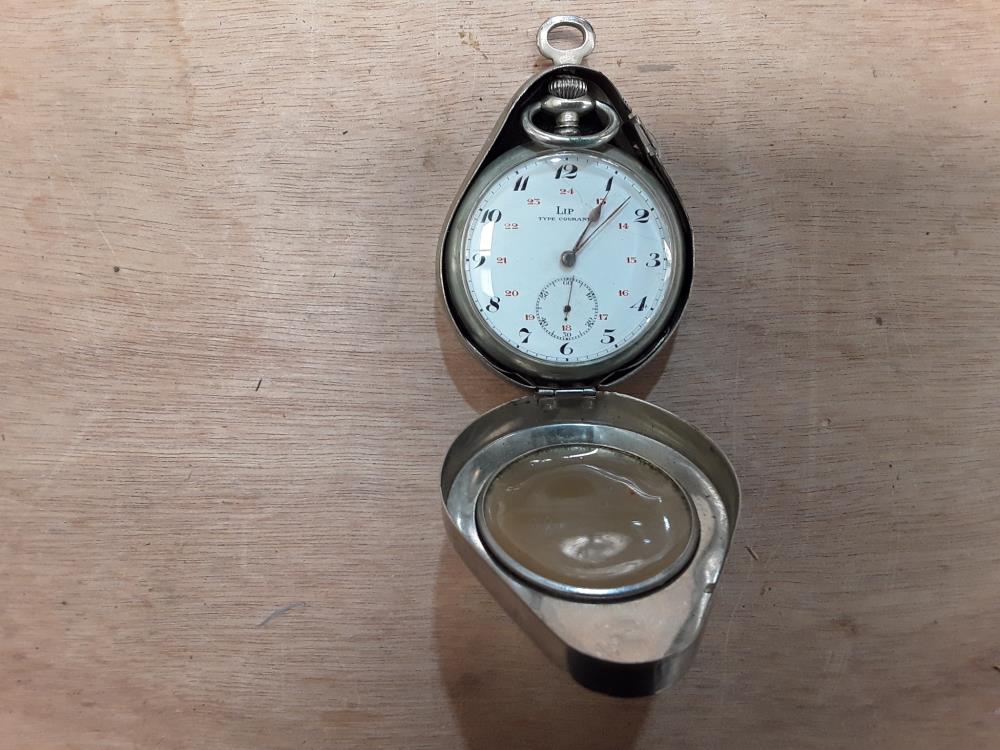 MONTRE GOUSSET LIP À REVISER AVEC BOITIER 