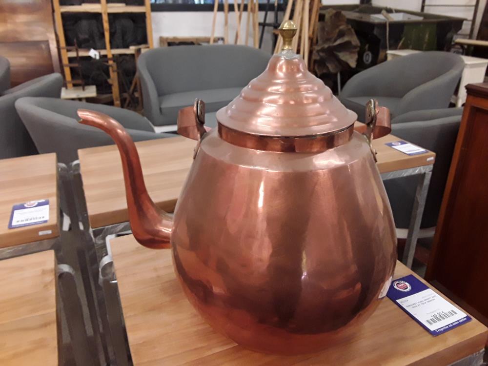 BOUILLOIRE 18EME EN CUIVRE