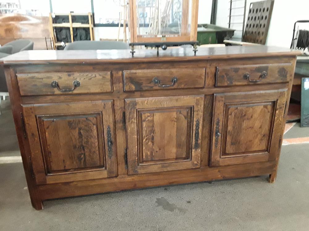 DRESSE EN CHENE 3 PORTE 3 TIROIRS 