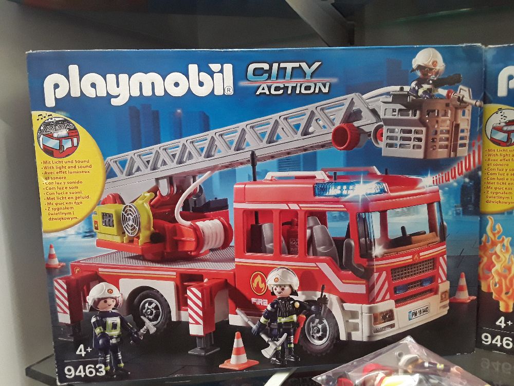 PLAYMOBILE CAMION DE POMPIER ECHELLE 