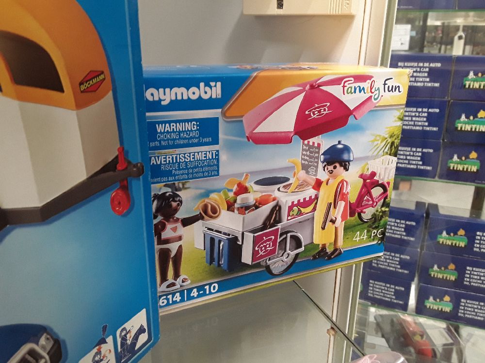 PLAYMOBILE MARCHAND DE GLACE 