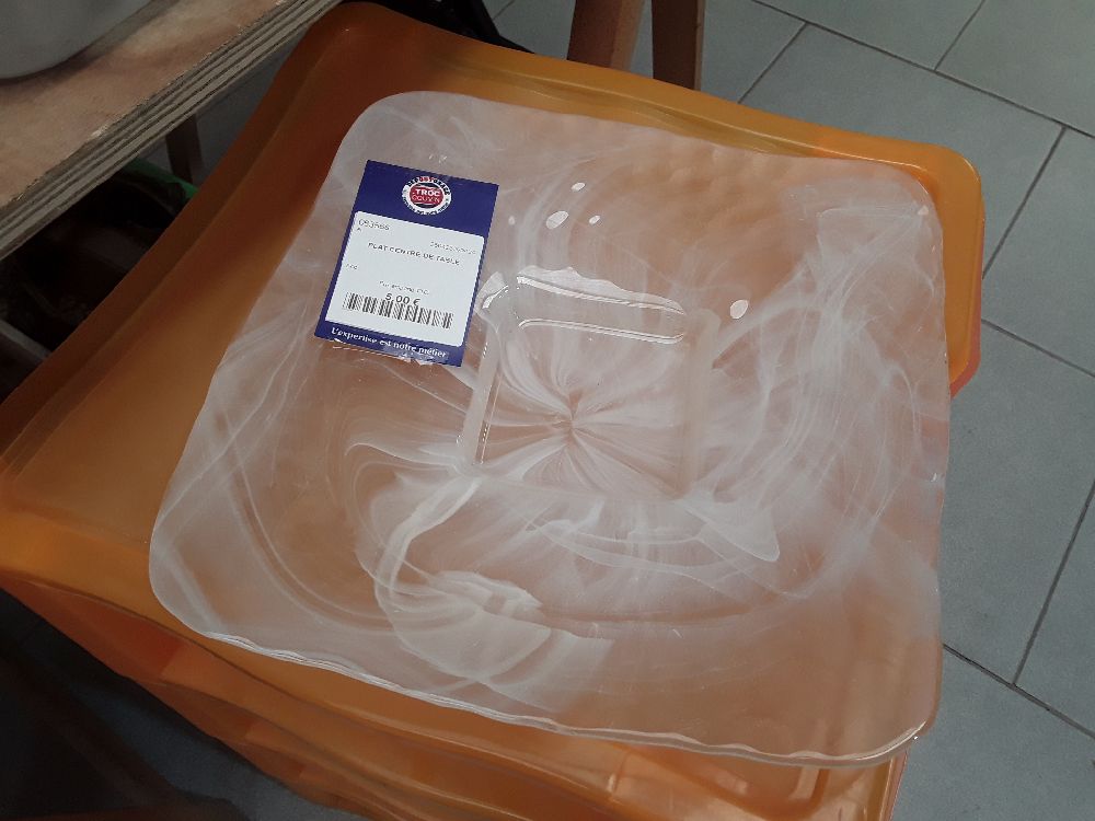 PLAT CENTRE DE TABLE 