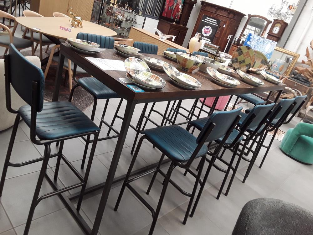 TABLE MÉTAL ET BOIS DÉCO LOFT 2.6 X 0.81 X 1.10 M