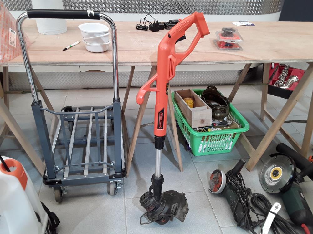 DEBROUSSAILLEUSE TÉLESCOPIQUE + BOBINE + CHARGEUR 