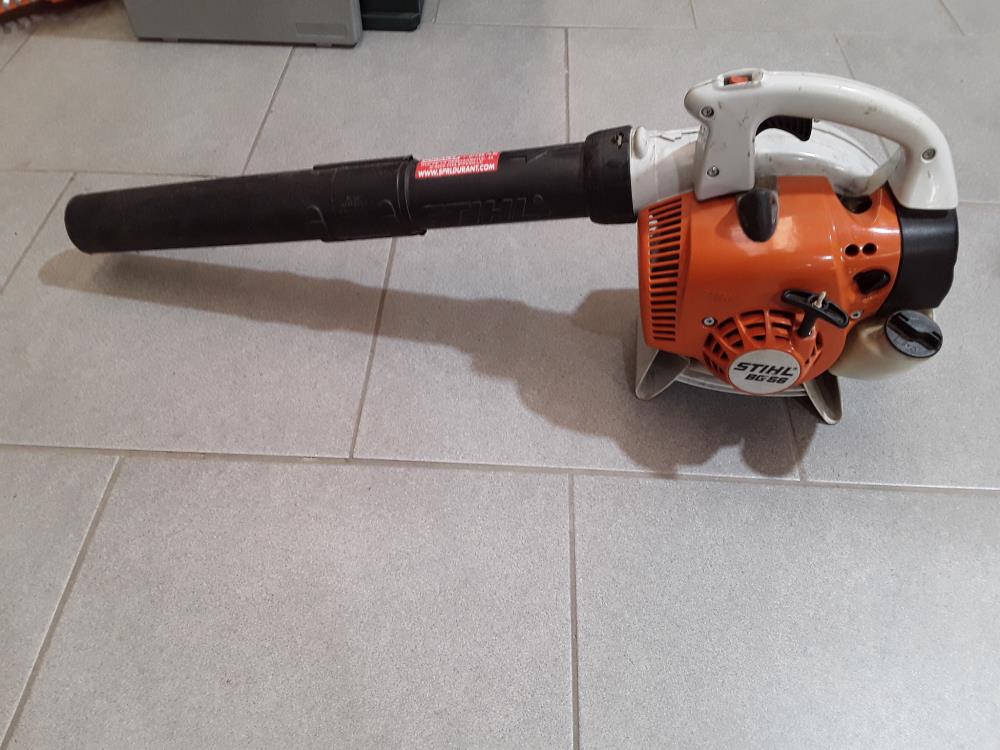 SOUFFLEUR THERMIQUE STIHL BG56