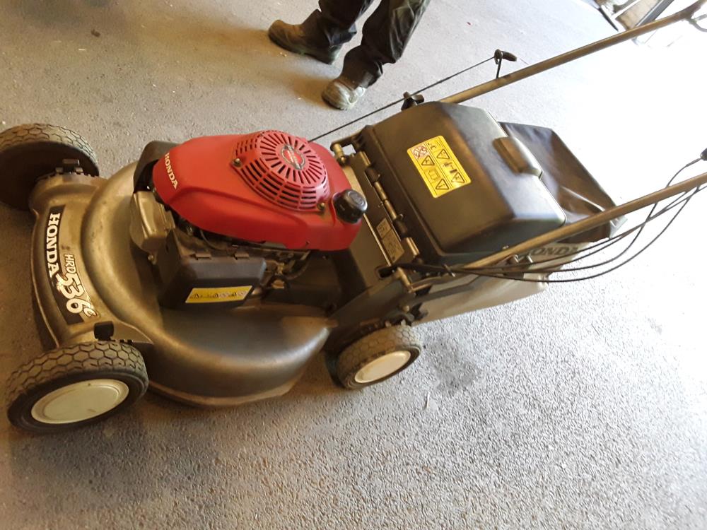 TONDEUSE HONDA HRD536C 